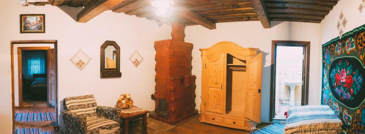 Casa Rares Sucevita Ngoại thất bức ảnh